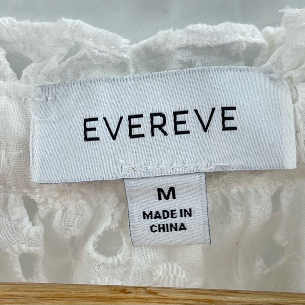 Evereve Calista Eyelet Ruffle Sleeveless Button Down Boho Blouse Size Medium - Picture 12 of 14